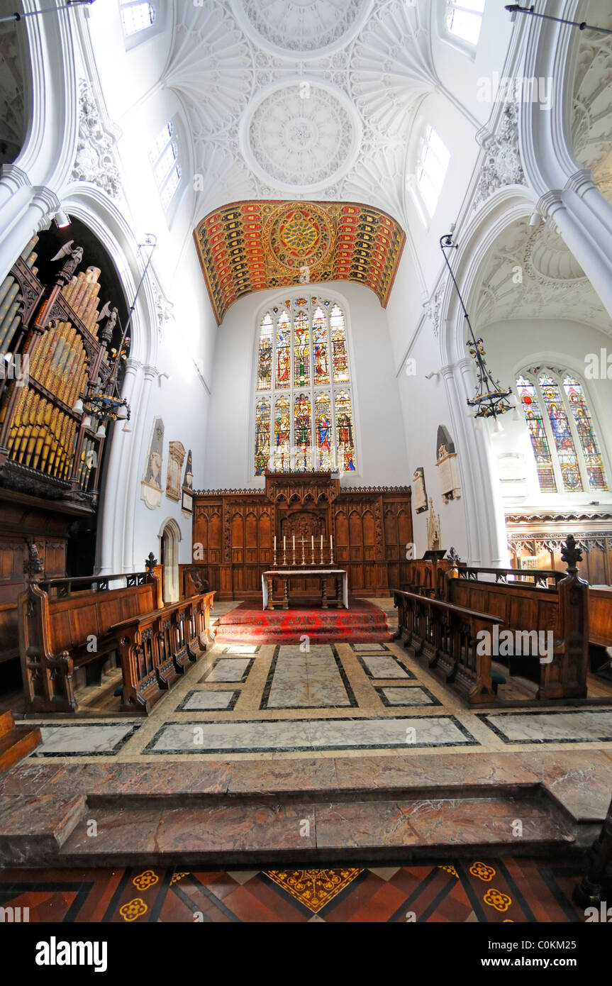 Londra, Inghilterra, Regno Unito. Chiesa di St Mary Aldermary (Sir Christoper Wren, 1679-1704) su Watling Street. Interno. Foto Stock