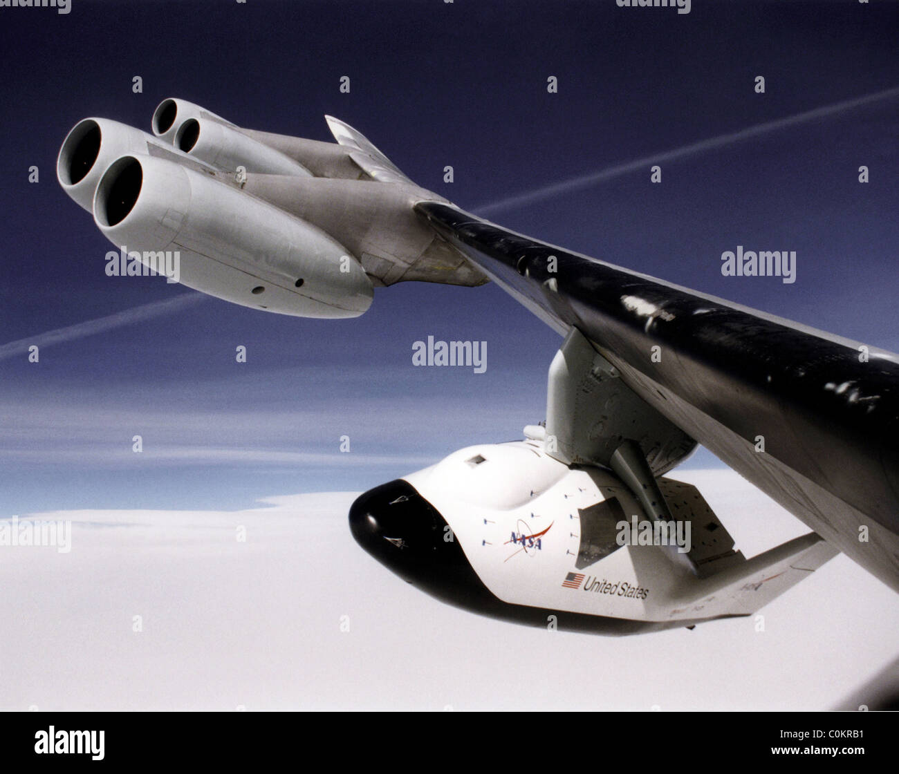 X-38, equipaggio sperimentale di riportare il veicolo in modo sicuro tornando agli astronauti di messa a terra da una stazione spaziale. Foto Stock