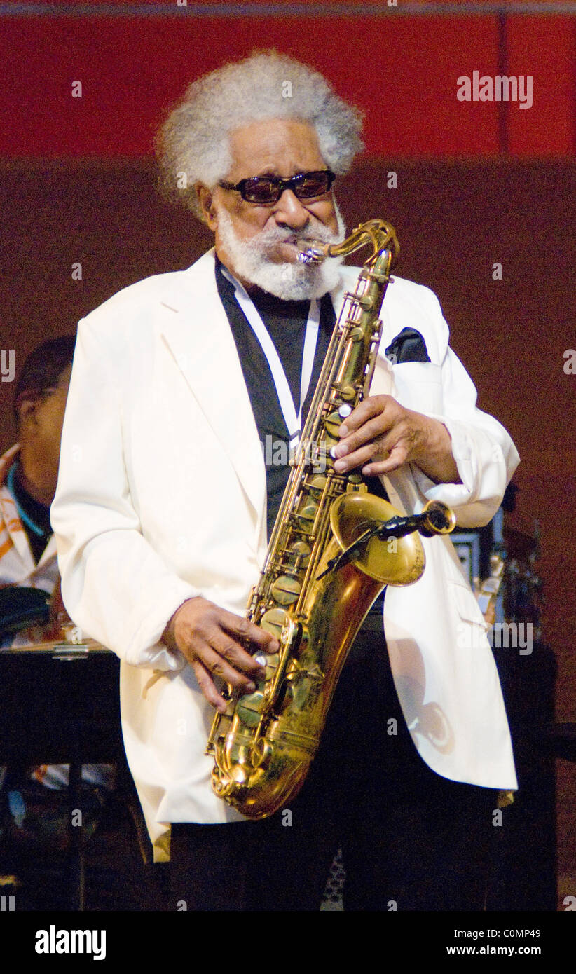 Jazz americano sassofonista tenore Sonny Rollins calci del trentesimo annuale di Chicago Jazz Festival presso il Millennium Park Jay Foto Stock