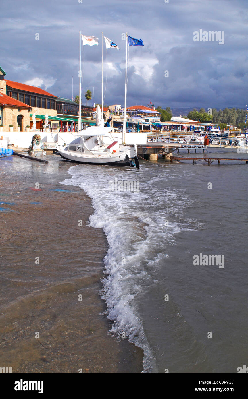 Il porto e il porto di Paphos Cipro del Sud Foto Stock