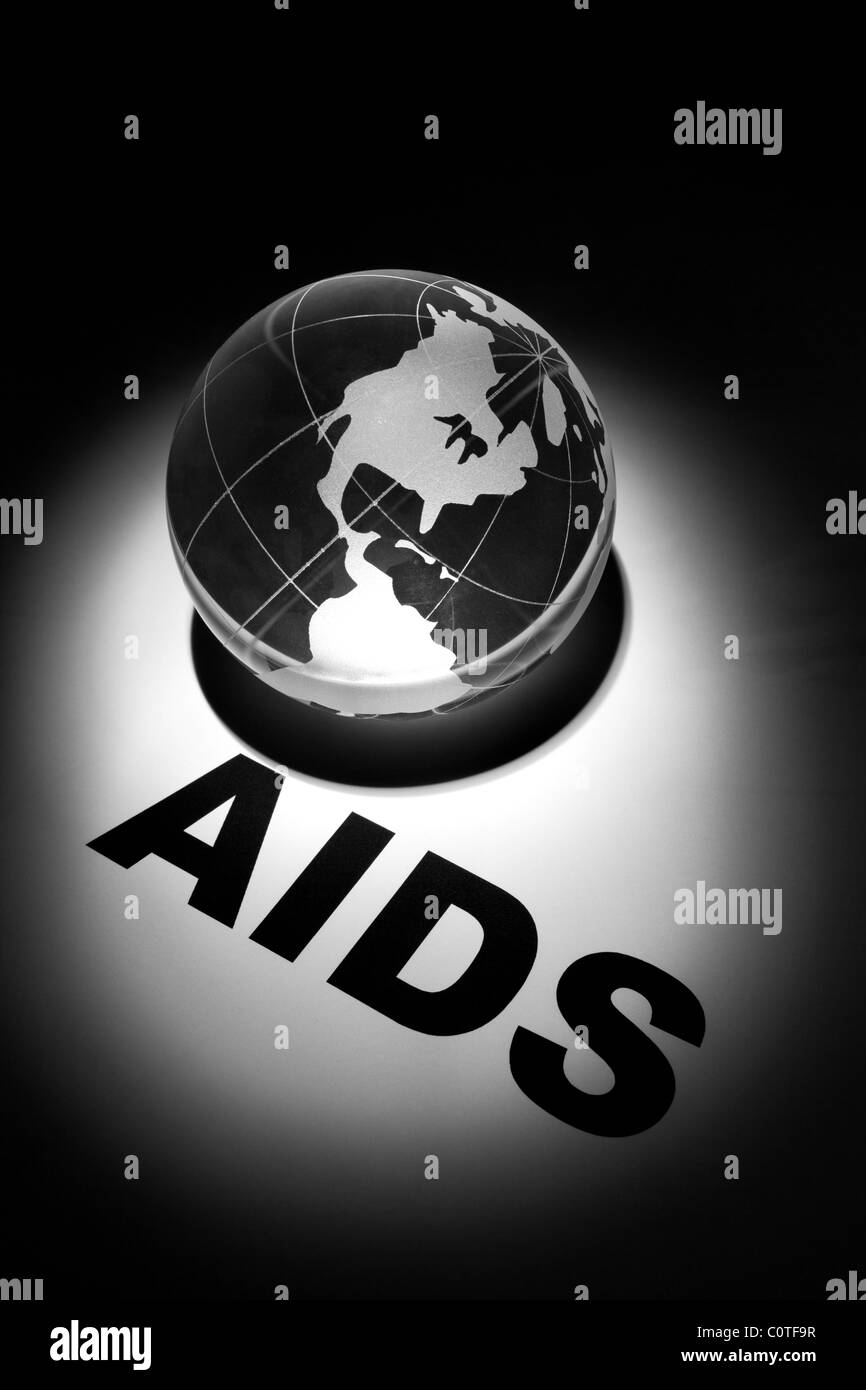 Globe, il concetto globale di diffusione di AIDS e di prevenzione Foto Stock