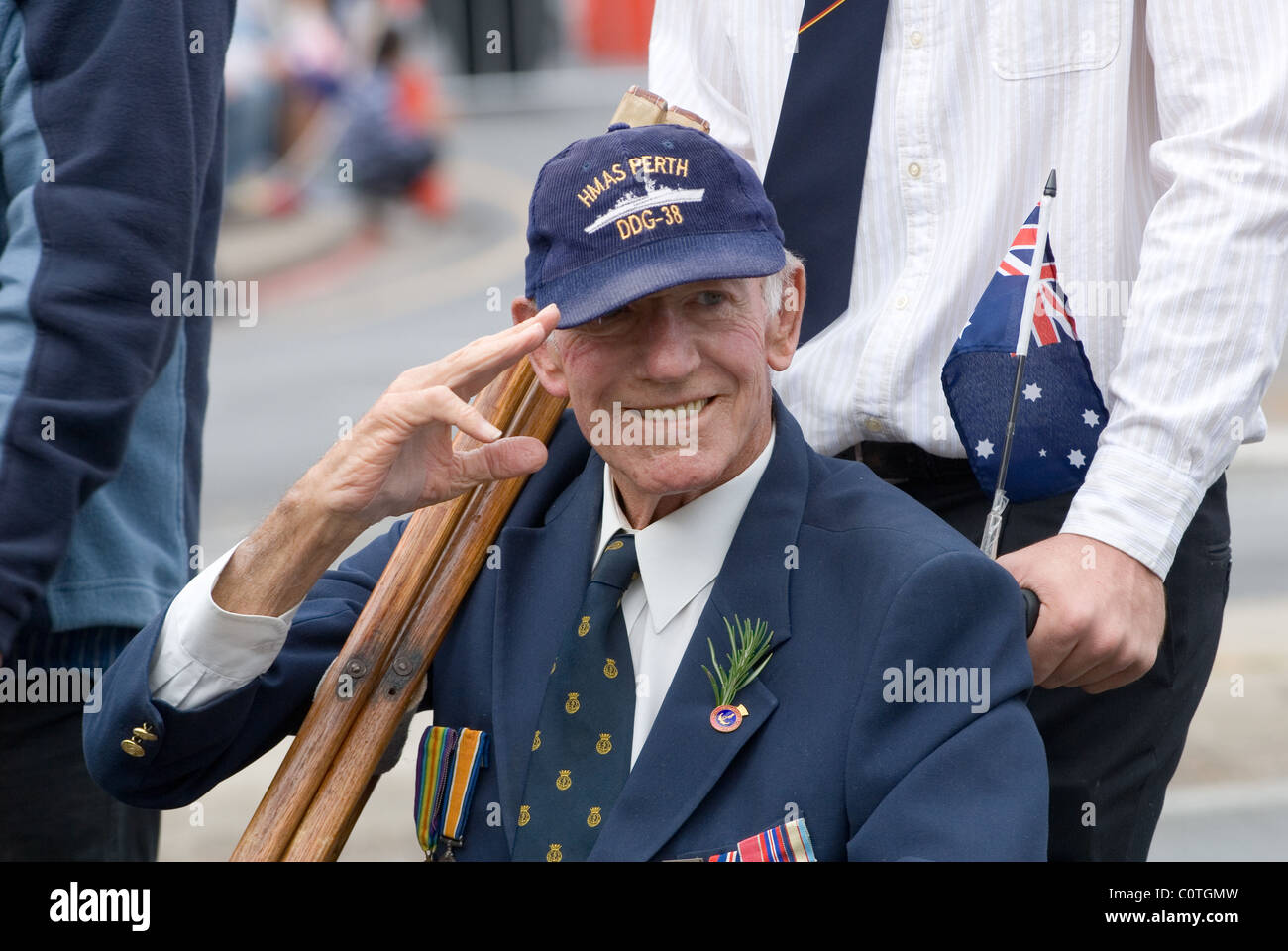 Anzac Day sfilano per le strade della città di Adelaide, 2007, Sud Australia Foto Stock