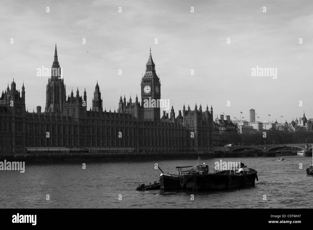 Big Ben le Case del Parlamento City of Westminster Londra Inghilterra in bianco e nero Foto Stock