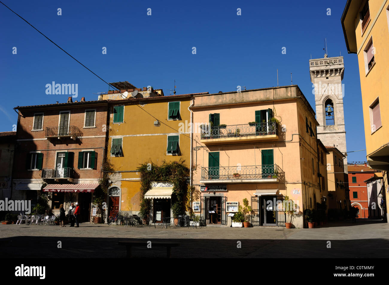Italia, Toscana, Orbetello, centro storico, Piazza Eroe dei due Mondi Foto Stock