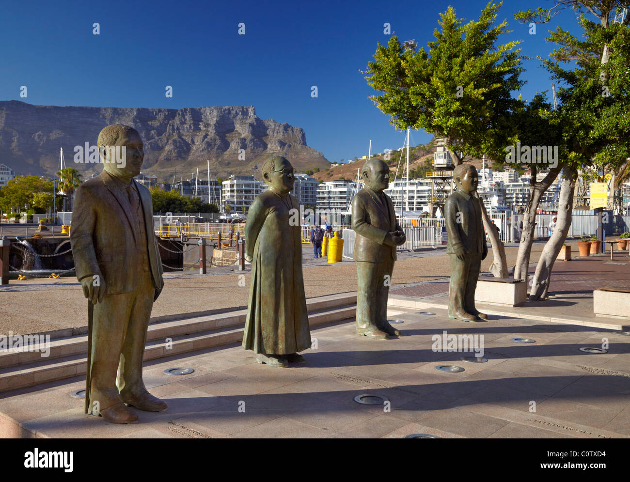 Victoria and Alfred Waterfront statue Premio Nobel per la pace laureati Città del Capo Sud Africa Foto Stock