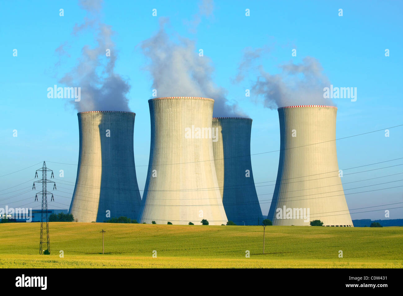 Un impianto ad energia nucleare, Dukovany, Repubblica Ceca Foto Stock