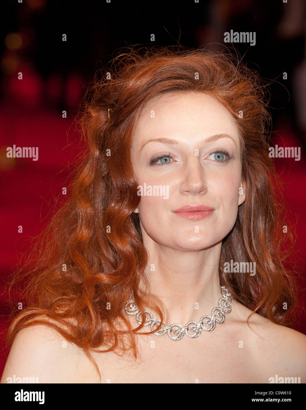 Amy Adams - attrice testa & spalle BAFTAS 2011 Foto Stock