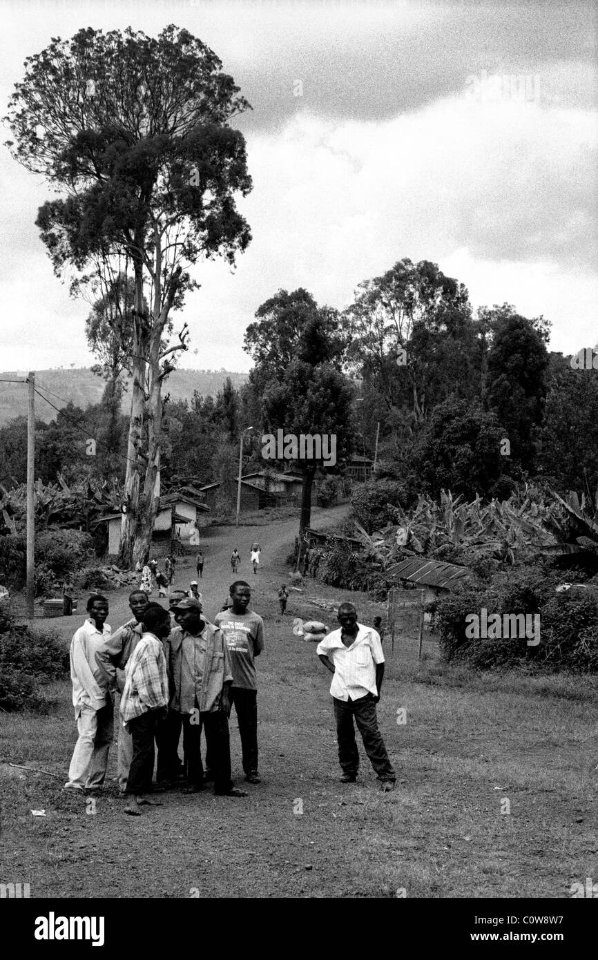 Villaggio, Burundi settentrionale Foto Stock