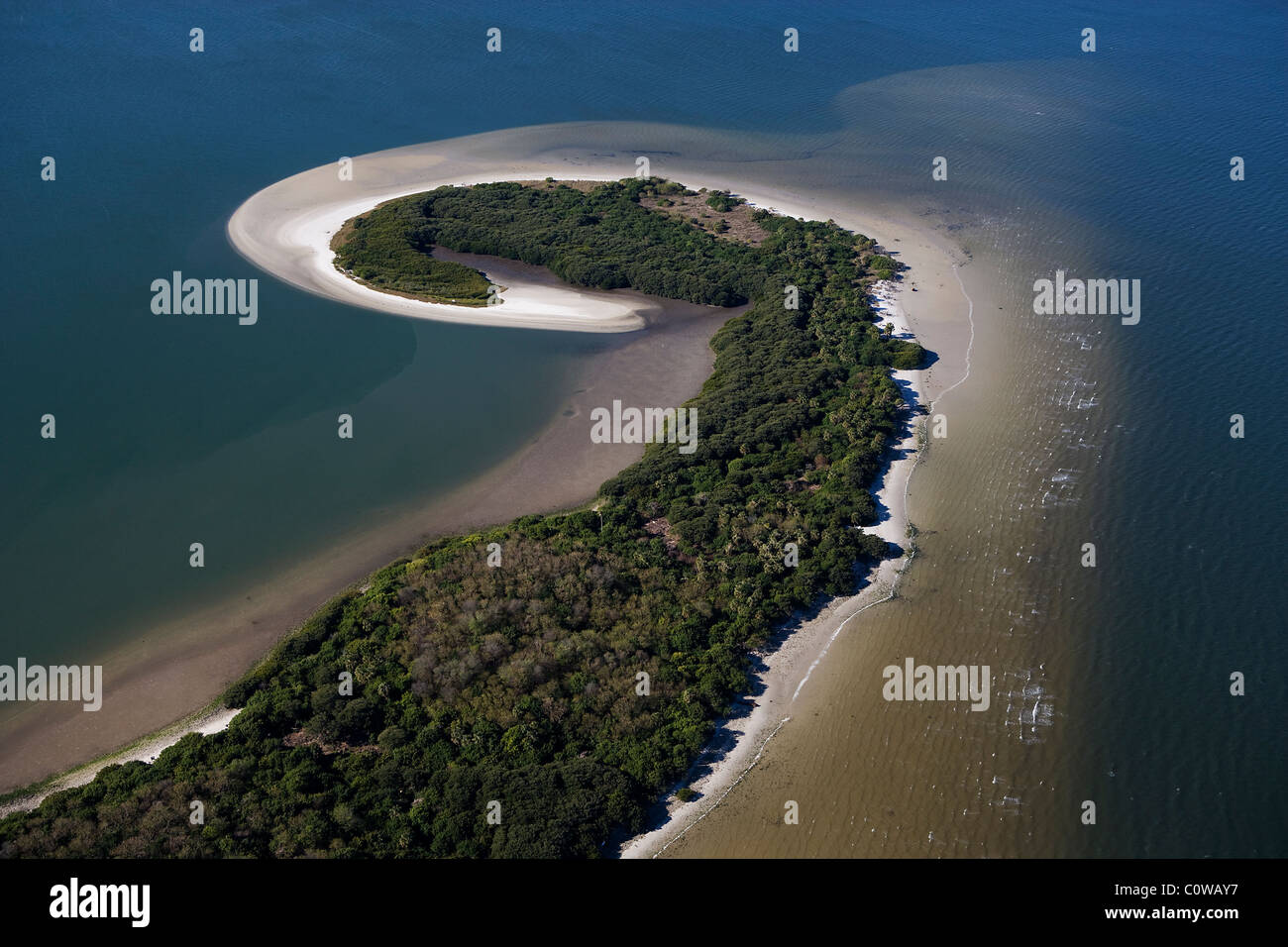 Vista aerea sopra la barra di sabbia della baia di Tampa Florida Foto Stock