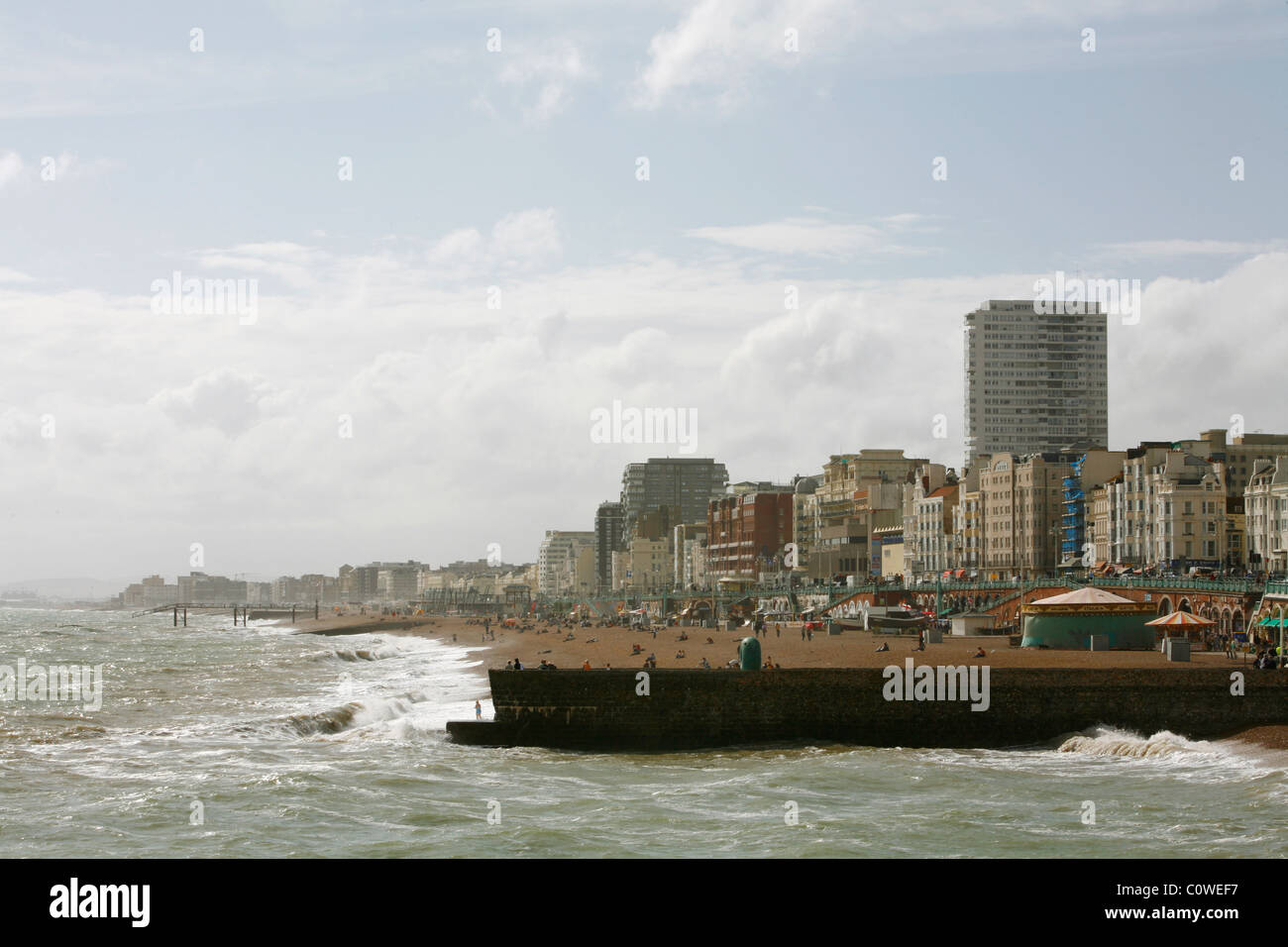 Vista sulla spiaggia di Brighton, Brighton, Inghilterra, Regno Unito. Foto Stock