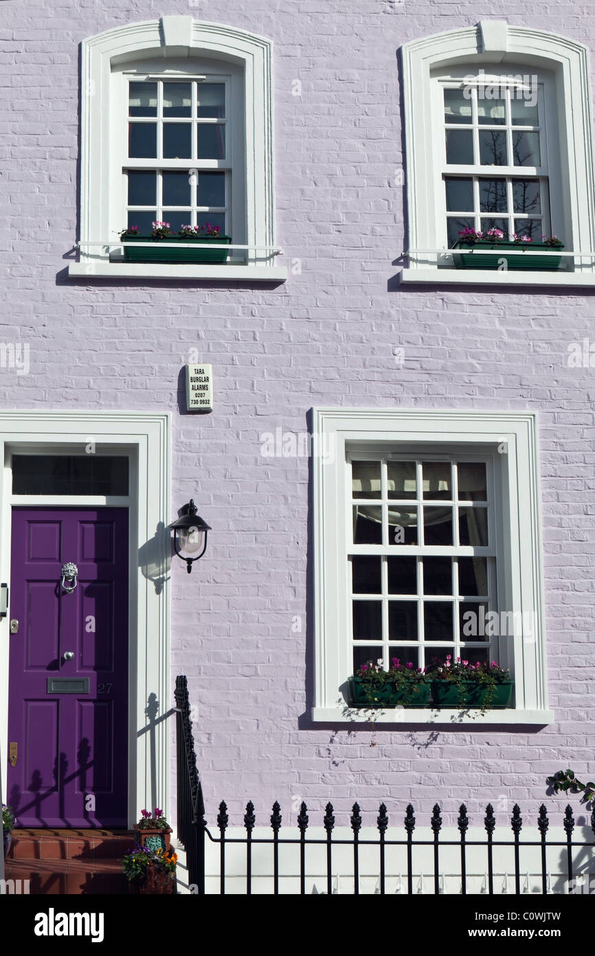 Colorato Georgian House su Bywater Street Chelsea London Inghilterra England Foto Stock