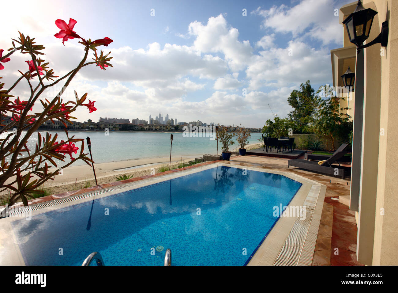 Casa privata, sul Palm Jumeirah, per affittare un appartamento di vacanza. Dubai, Emirati Arabi Uniti. Foto Stock