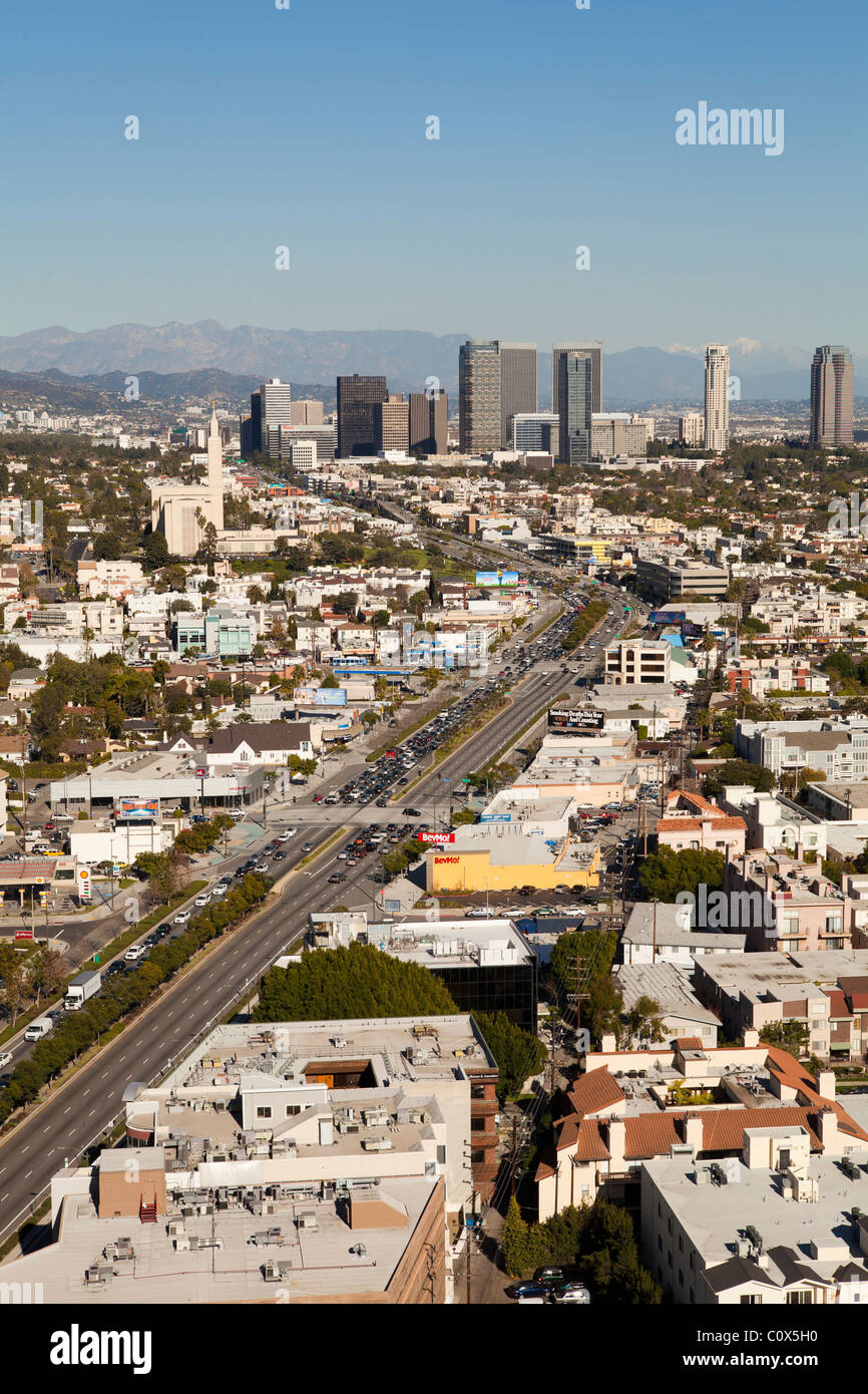 Vista del West Los Angeles guardando ad est. Visualizzazione include Century City, West Hollywood, Hollywood e Los Angeles. Foto Stock