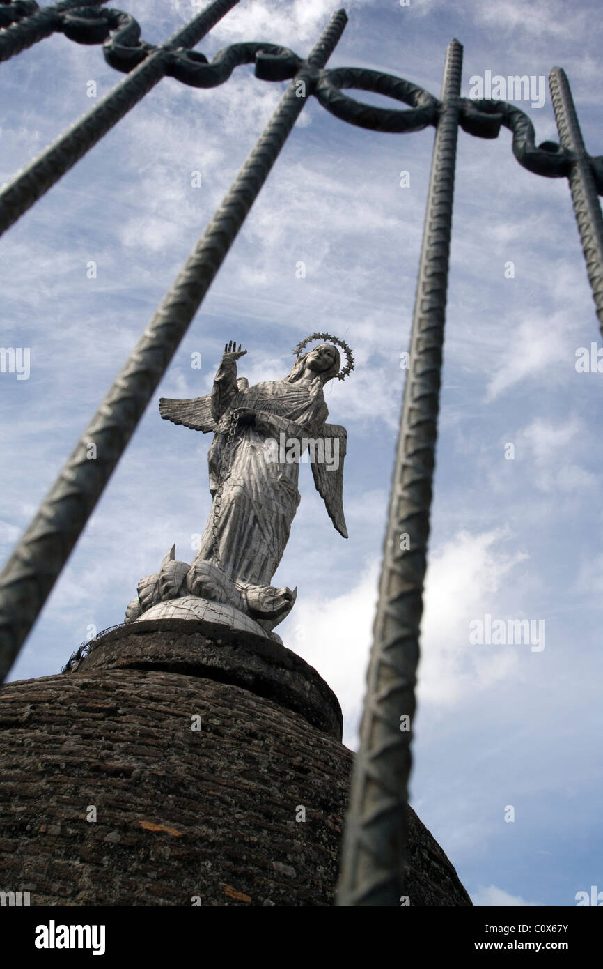 Vergine di El Panecillo - Quito, Ecuador Foto Stock