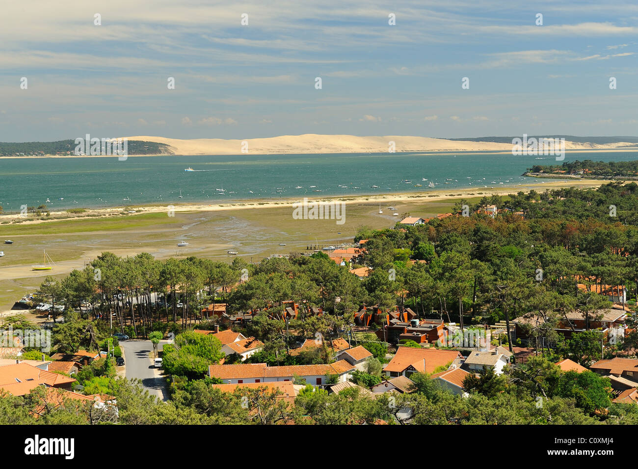 Dune du Pilat vista da Cap Ferret faro, baia di Arcachon, bassin, Dipartimento della Gironde, Francia Foto Stock