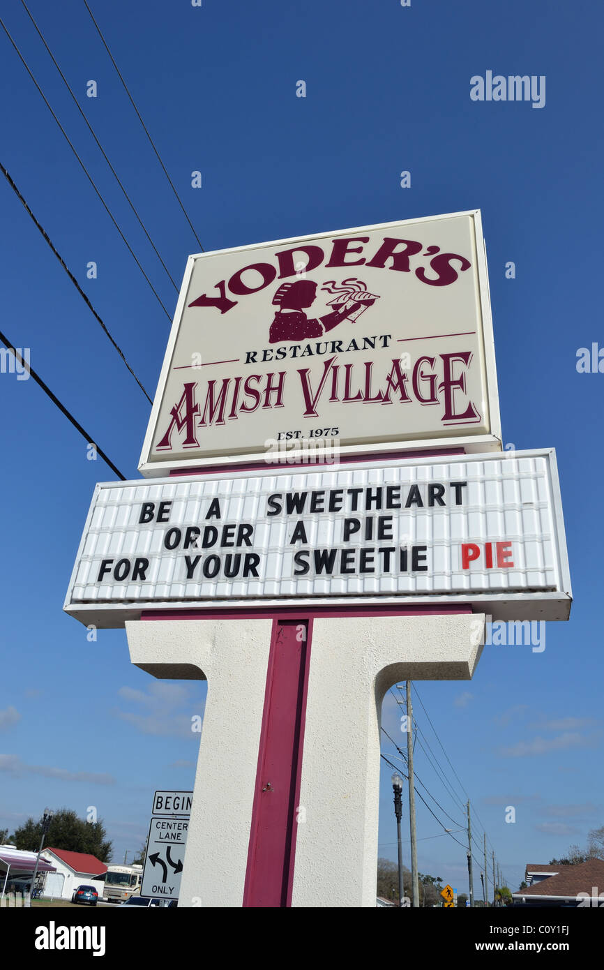 Segno per Yoder il villaggio Amish Ristorante, Sarasota Florida Foto Stock