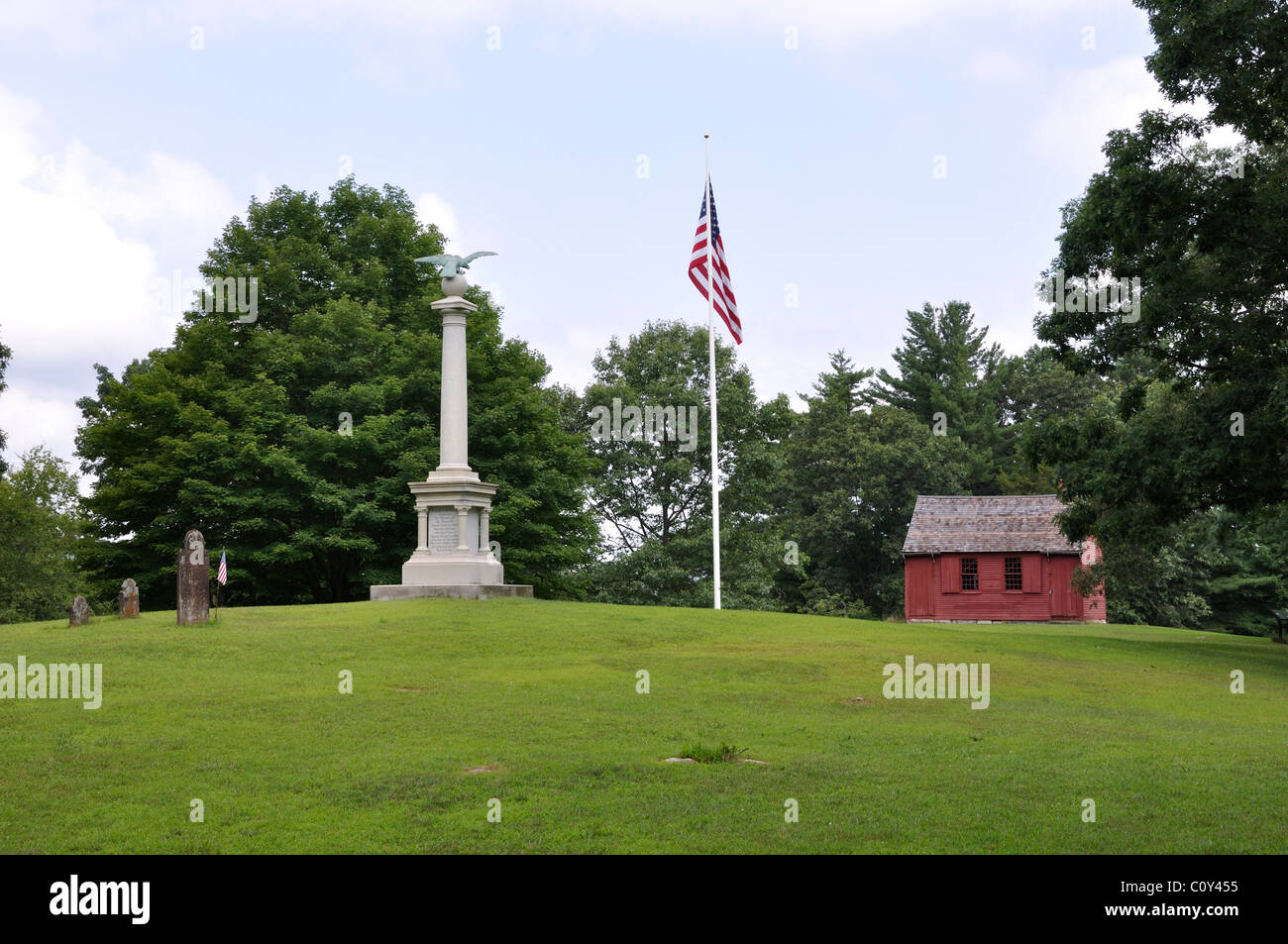 Il Nathan Hale Schoolhouse e gen. Giuseppe Spencer memorial, East Haddam, Connecticut, New England, STATI UNITI D'AMERICA Foto Stock