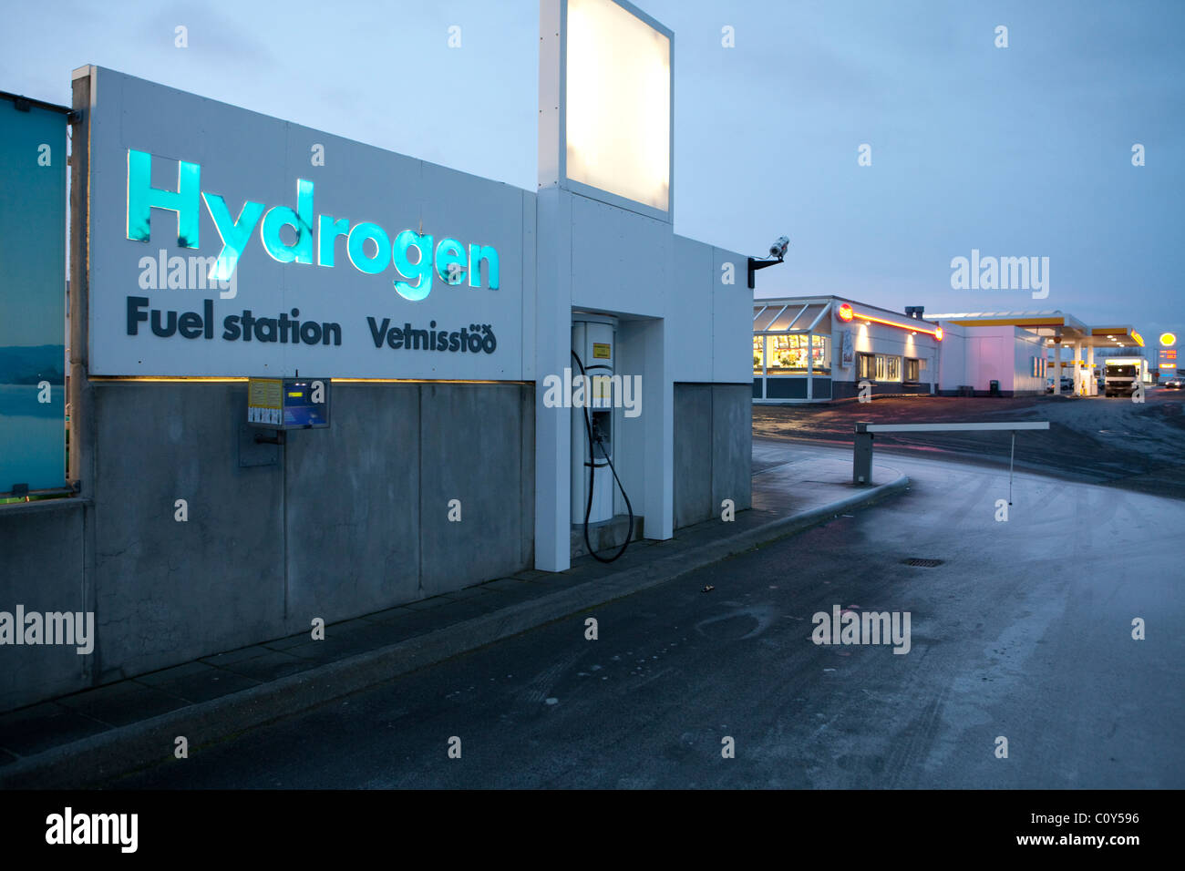Combustibile idrogeno stazione di riempimento in Reykjavik - parte di un piano per cercare di rendere l'Islanda un ' Economia dell'idrogeno Foto Stock