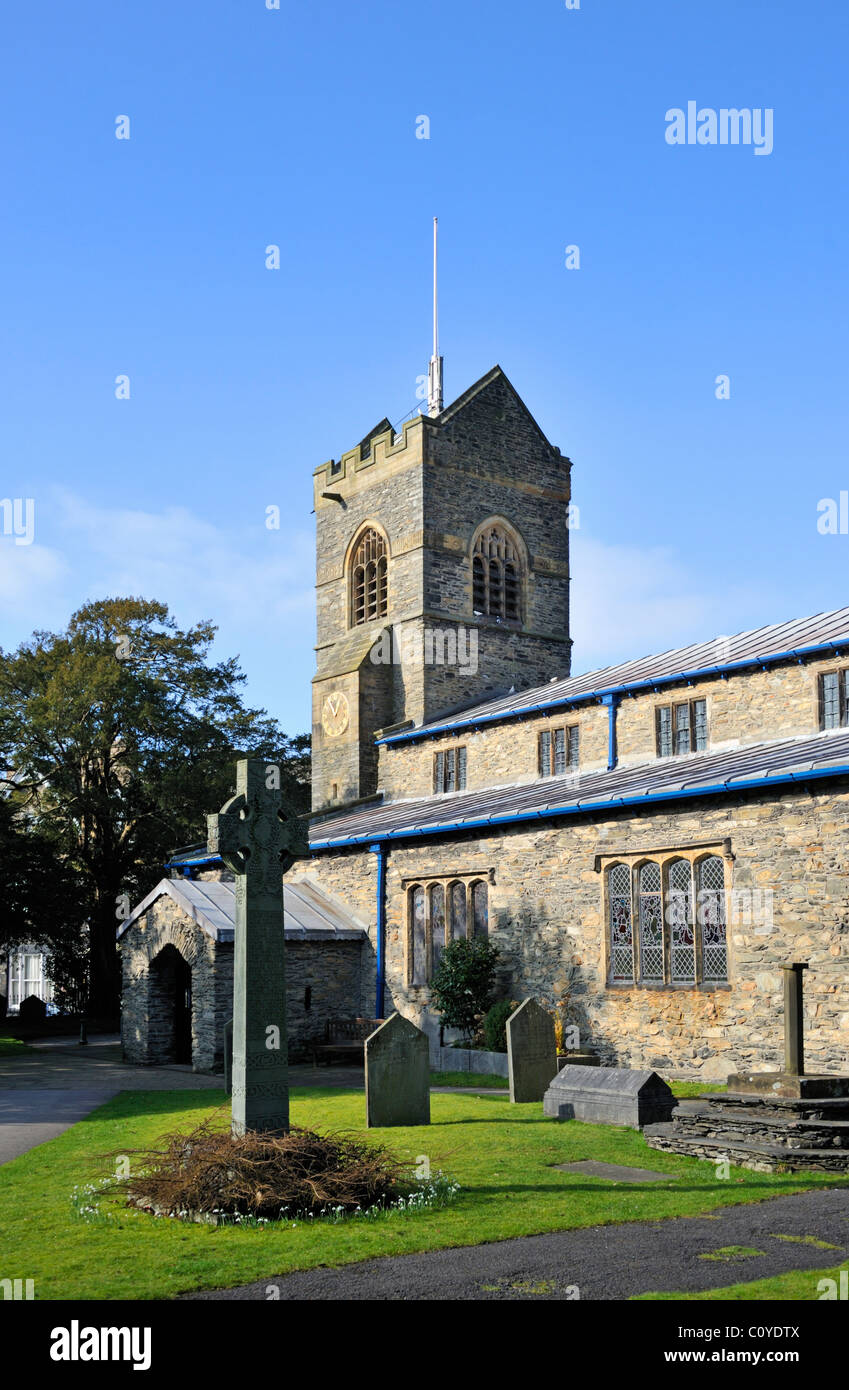 Chiesa di San Martino, Bowness-on-Windermere, Parco Nazionale del Distretto dei Laghi, Cumbria, England, Regno Unito, Europa. Foto Stock