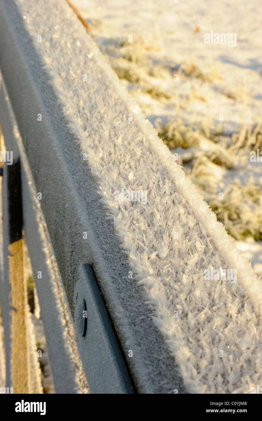 Trasformata per forte gradiente gelo su una porta Foto Stock