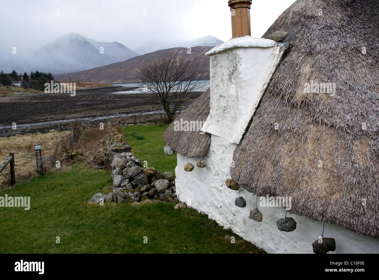 Cottage tradizionale skye Foto Stock