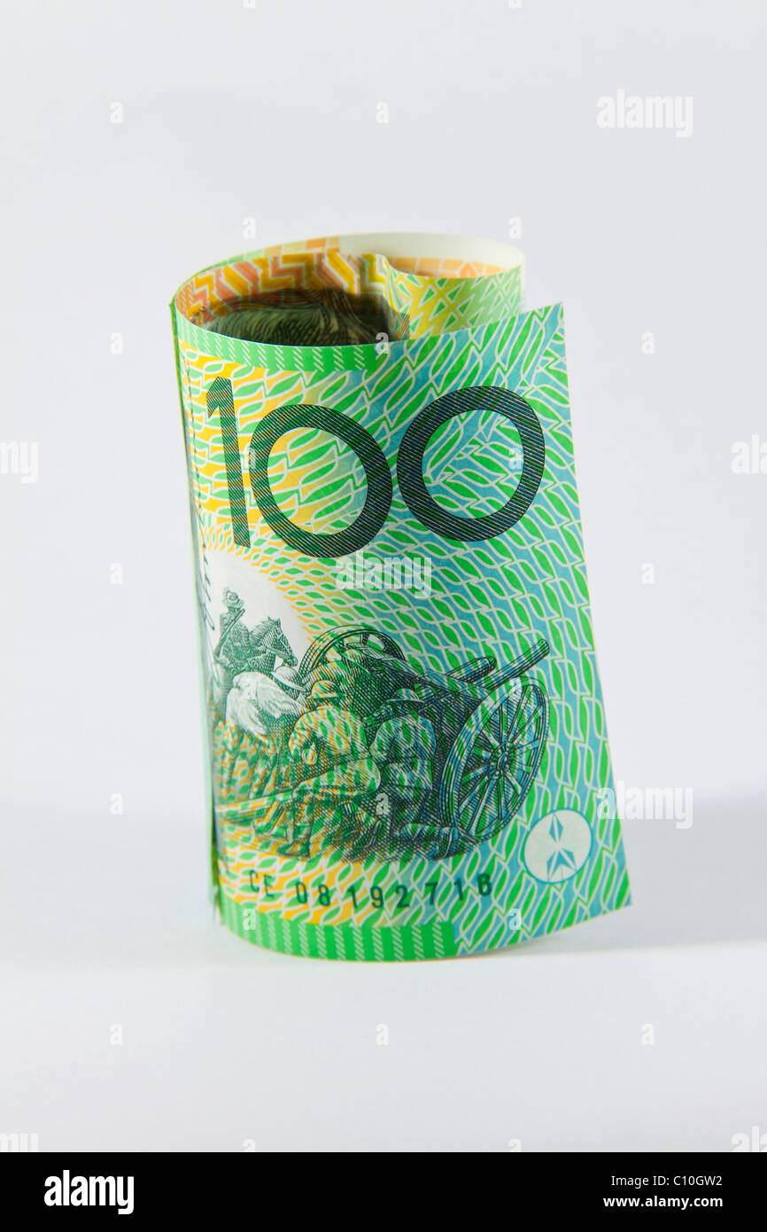 Arrotolato Australian 100 dollar nota close-up Foto Stock