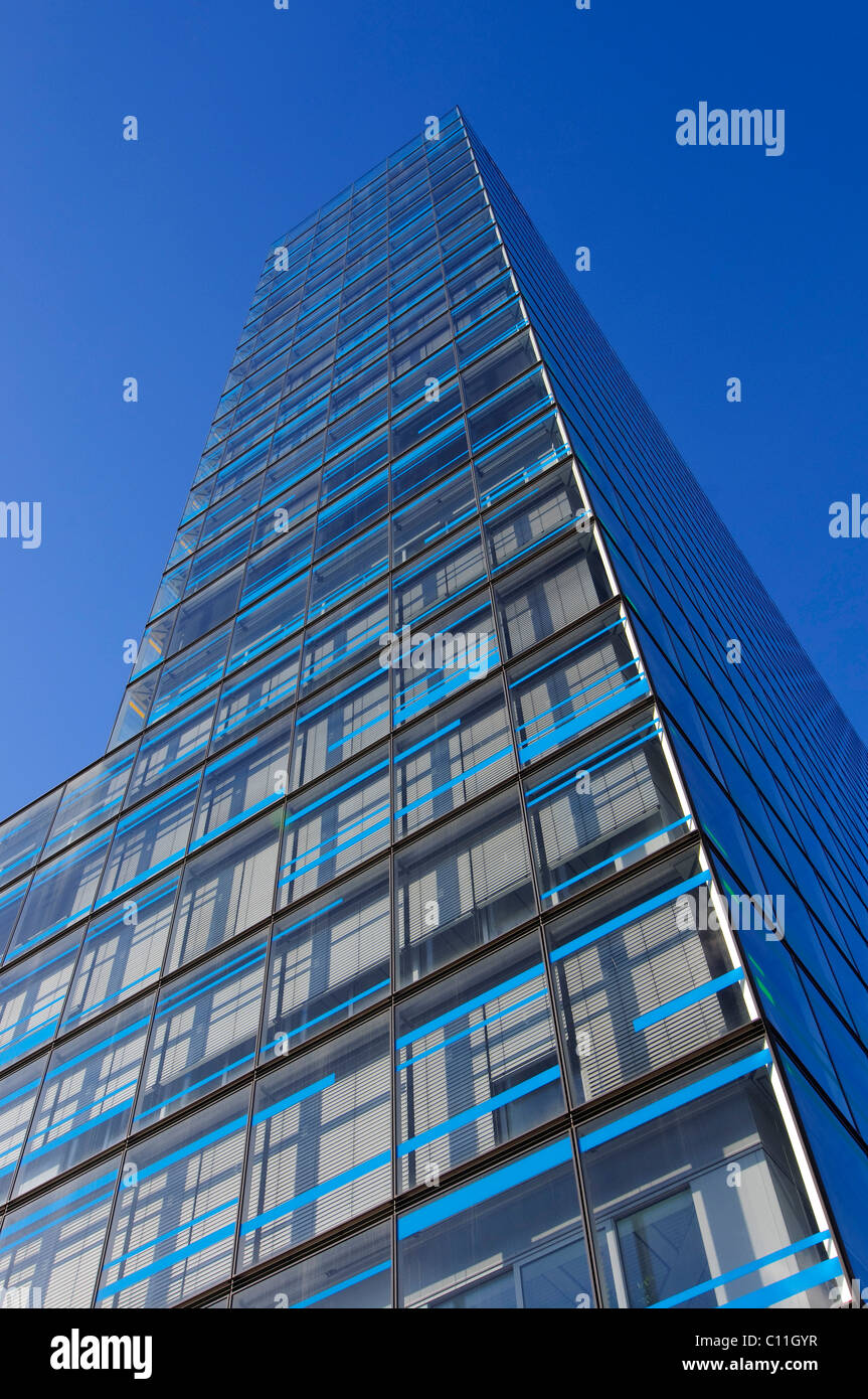 Vetro riflettente la facciata della IBM filiale di Amburgo, Berliner Tor Centrum BTC, Amburgo, Germania, Europa Foto Stock