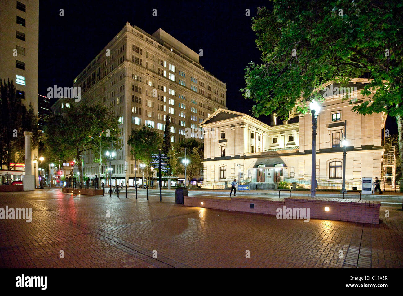 Il Pioneer Courthous, Pioneer Courthouse Square, Portland, Oregon, Stati Uniti d'America Foto Stock