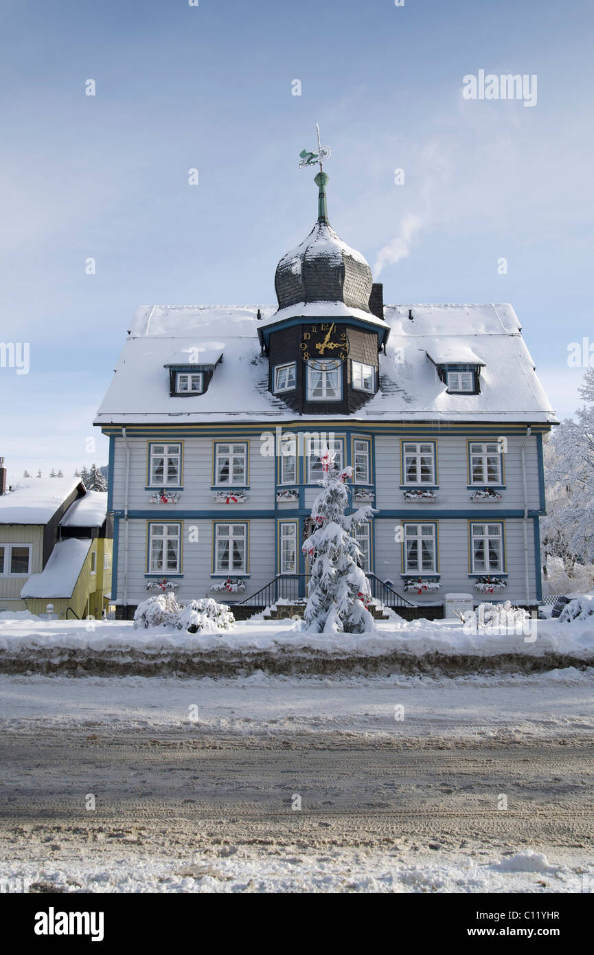 Il vecchio municipio, neve Hahnenklee, Harz, Bassa Sassonia, Germania, Europa Foto Stock