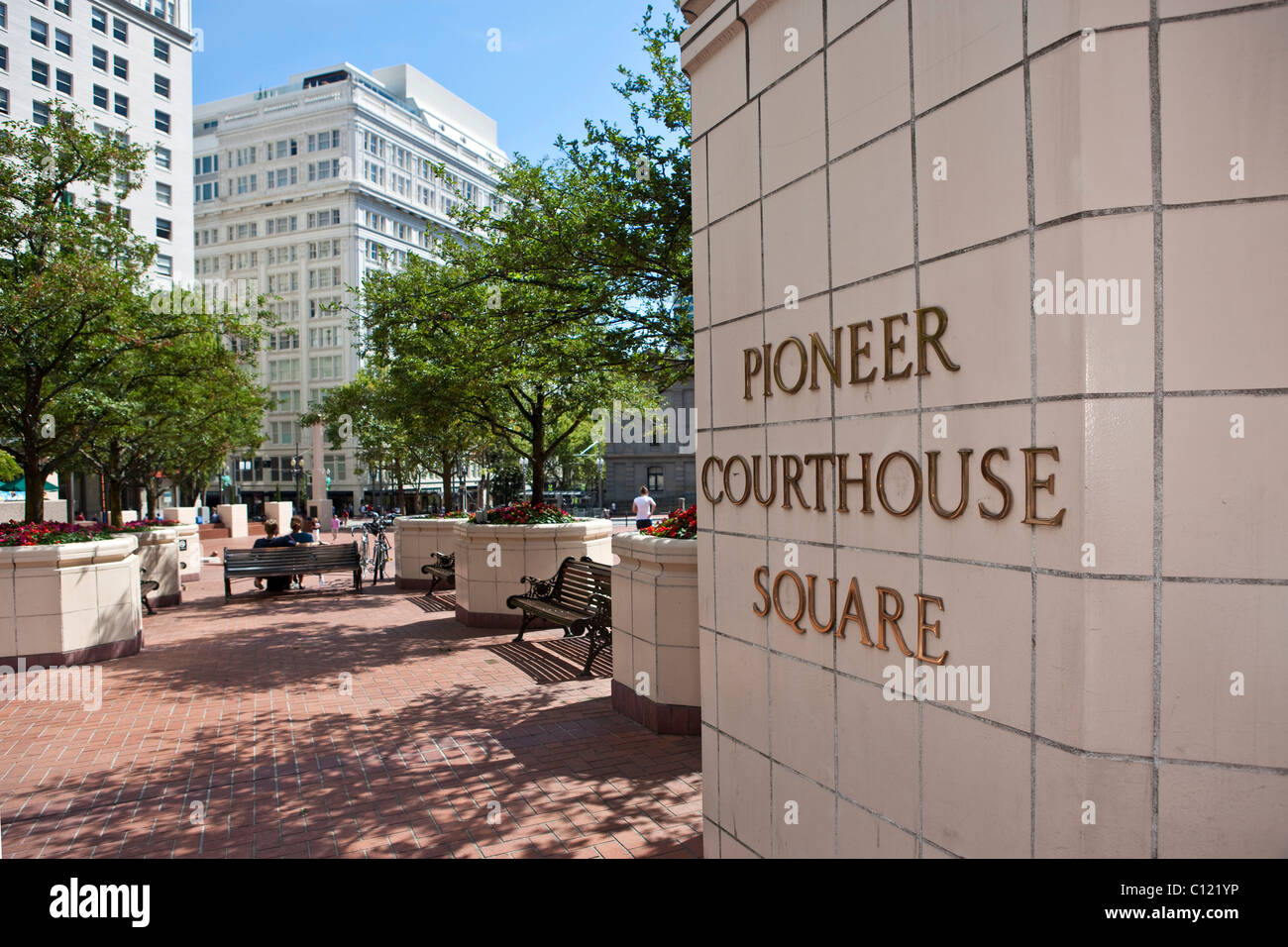 Vista della Pioneer Courthouse Square, Portland, Oregon, Stati Uniti d'America Foto Stock