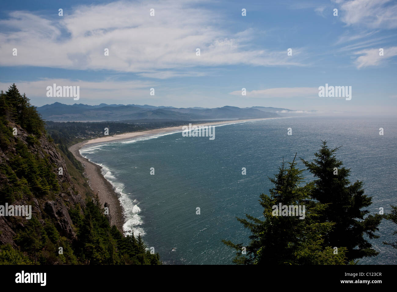 Vista sulla baia di Tillamook-Manzanita, Oregon, Stati Uniti d'America Foto Stock