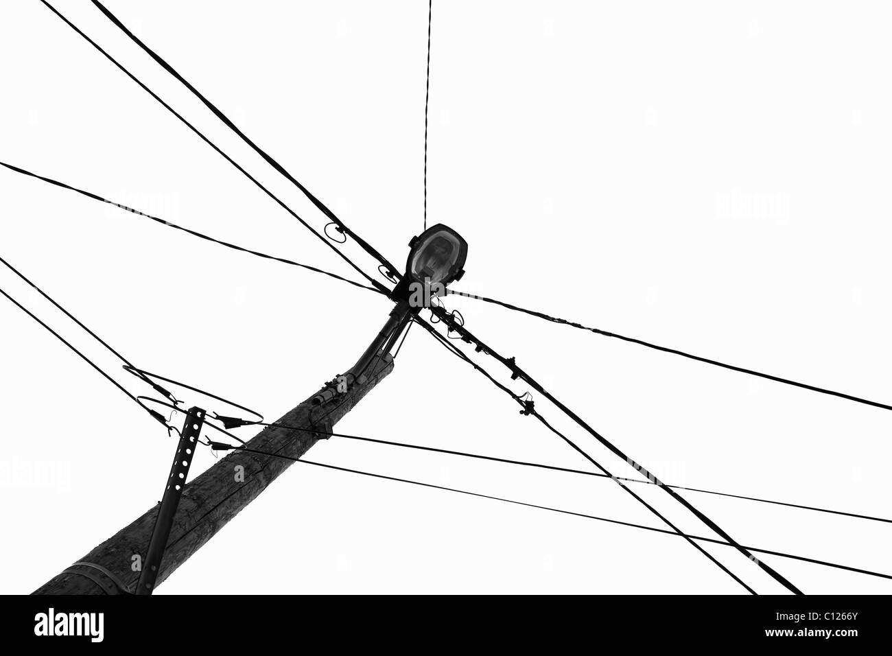 Pilone di elettricità e linee di alimentazione Foto Stock