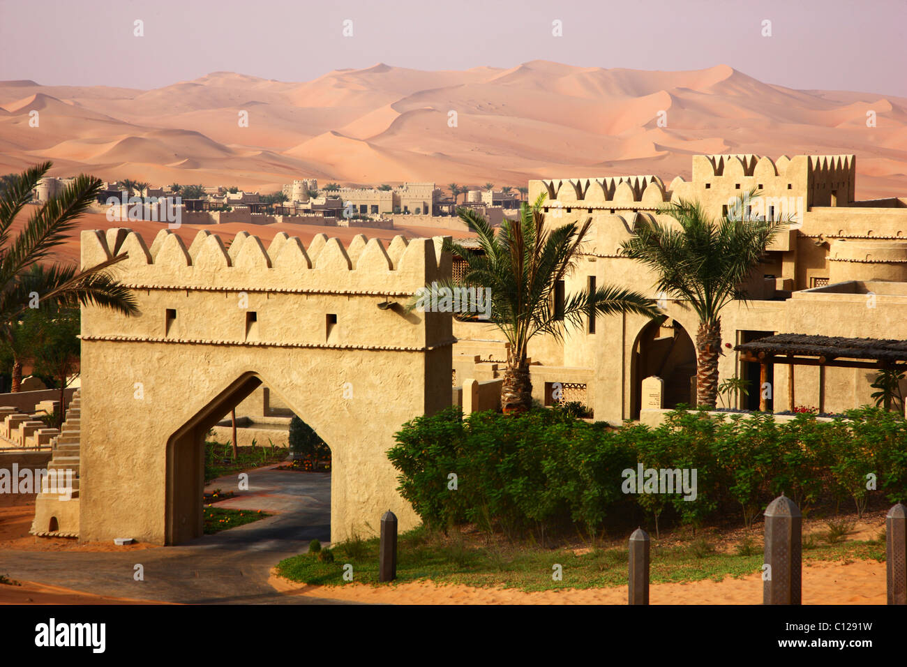 Anantara Qasr al Sarab, hotel resort di lusso hotel nel deserto, in Rub Al Khali desert, Empty Quarter, Abu Dhab Foto Stock