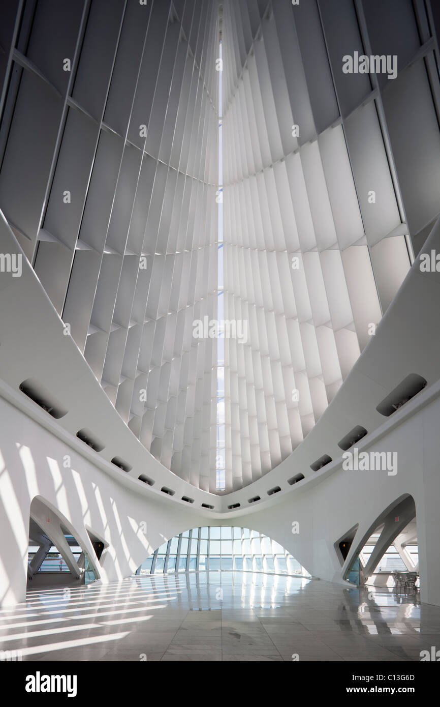 Quadracci Pavilion, progettato da Santiago Calatrava, Milwaukee Art Museum, Wisconsin, STATI UNITI D'AMERICA Foto Stock