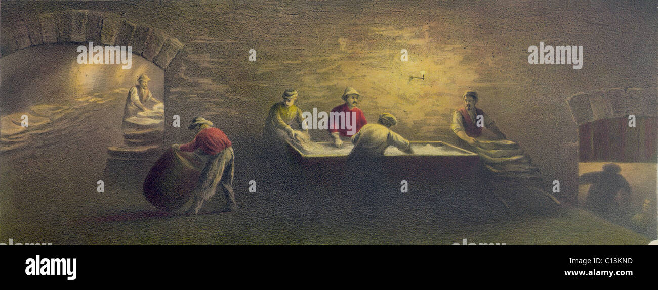 Imballaggio di maiale house di Cincinnati, Ohio, 1873. Scena mostra i prosciutti di imballaggio in sale a cura di loro per la conservazione senza refrigerazione. Poster di Cincinnati imballatori di maiale' Association, 1873. Foto Stock