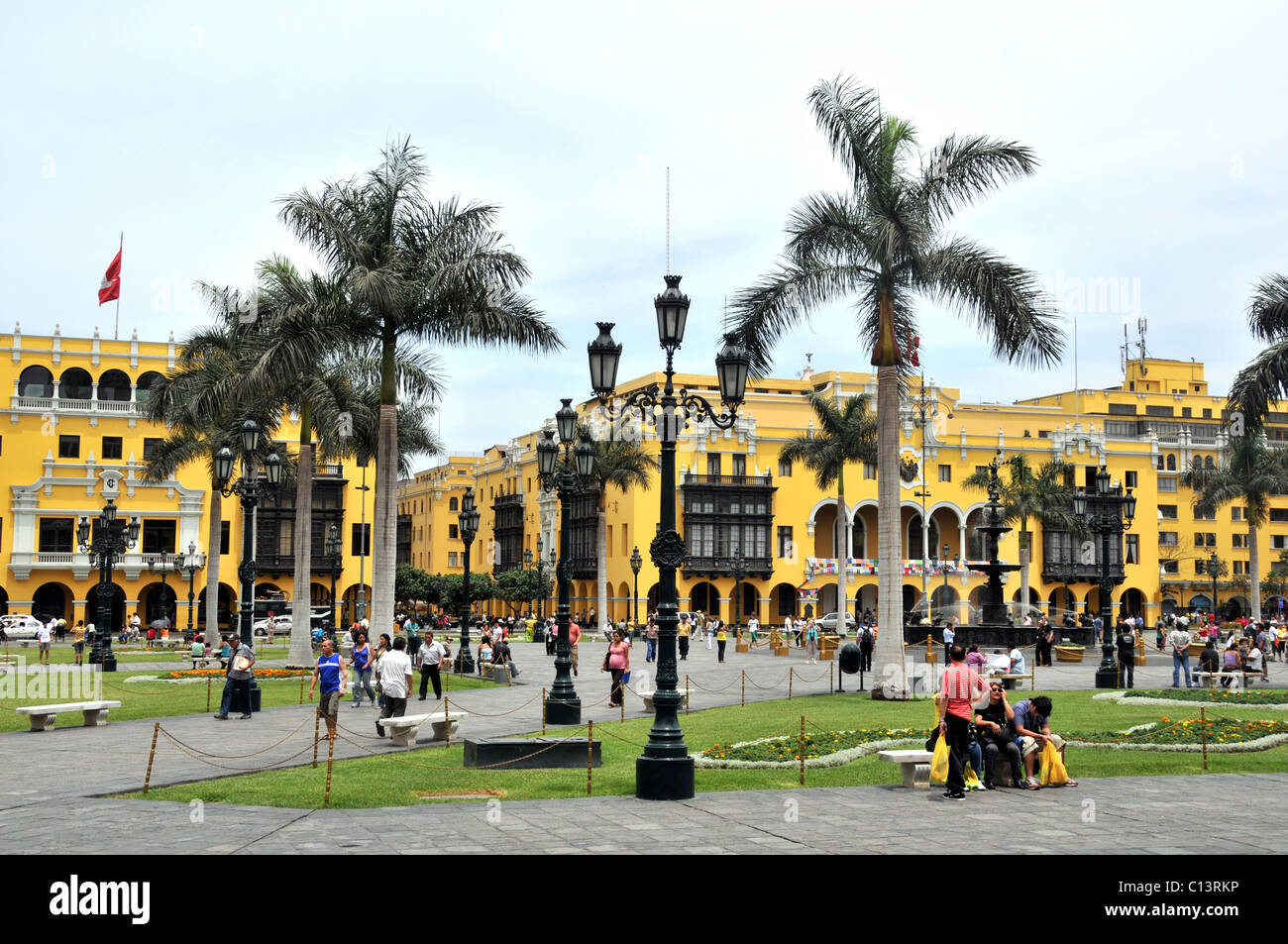 Plaza Mayor Lima Immagini E Fotografie Stock Ad Alta Risoluzione Alamy plaza-mayor-lima-immagini-e-fotografie-stock-ad-alta-risoluzione-alamy