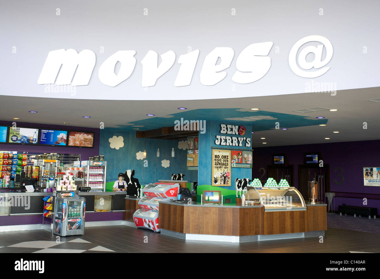 Gelato Ben & Jerry parlor concessione stand al film @ Gorey cinema di Wexford in Irlanda Foto Stock