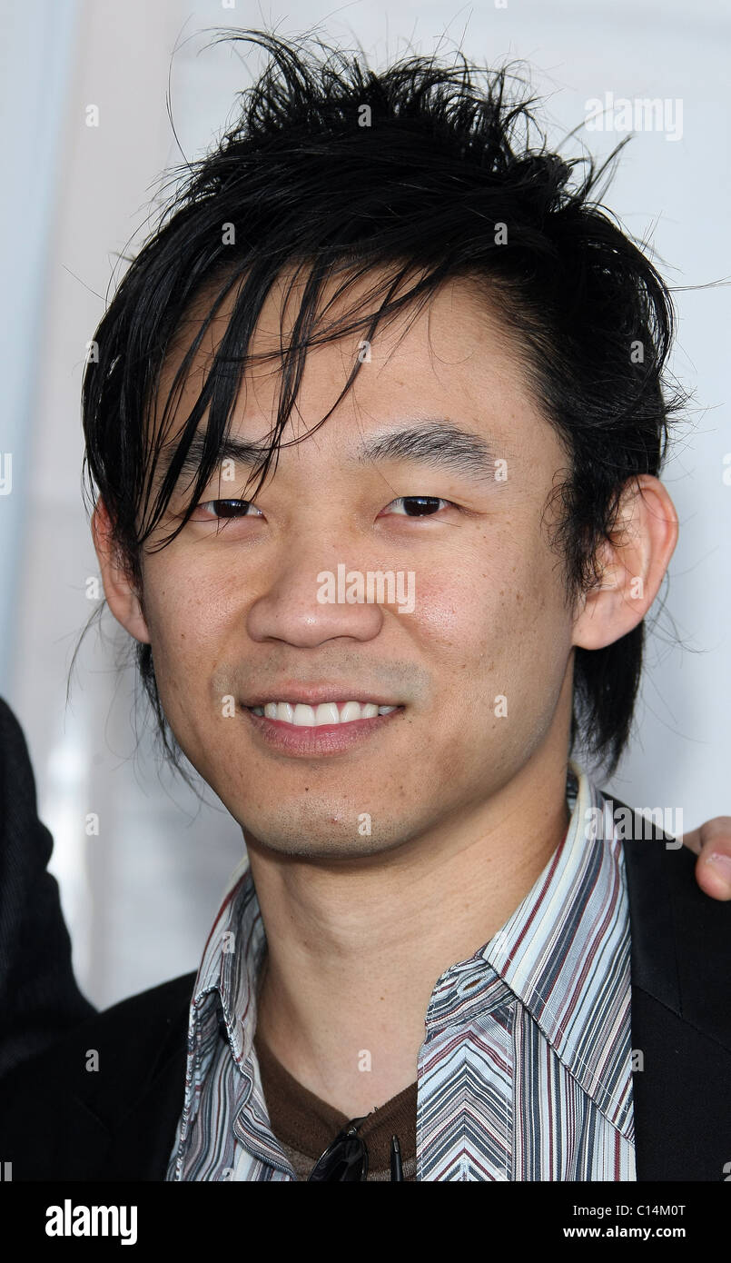 JAMES WAN 2011 FILM INDEPENDENT SPIRIT AWARDS arrivi a Los Angeles California USA 26 febbraio 2011 Foto Stock