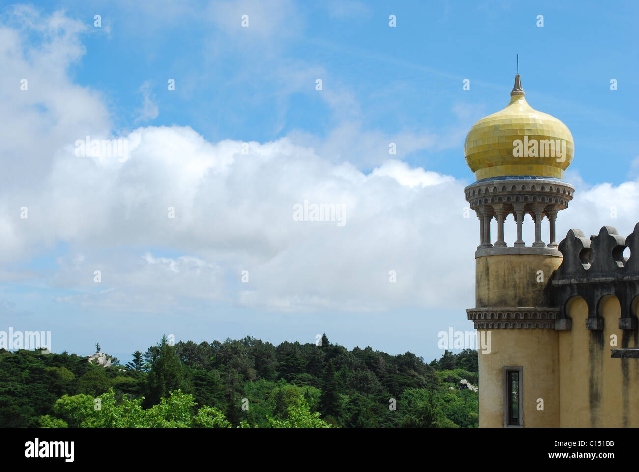 Arabo dettagli architettonici di una torre in pena Palace, Portogallo Foto Stock