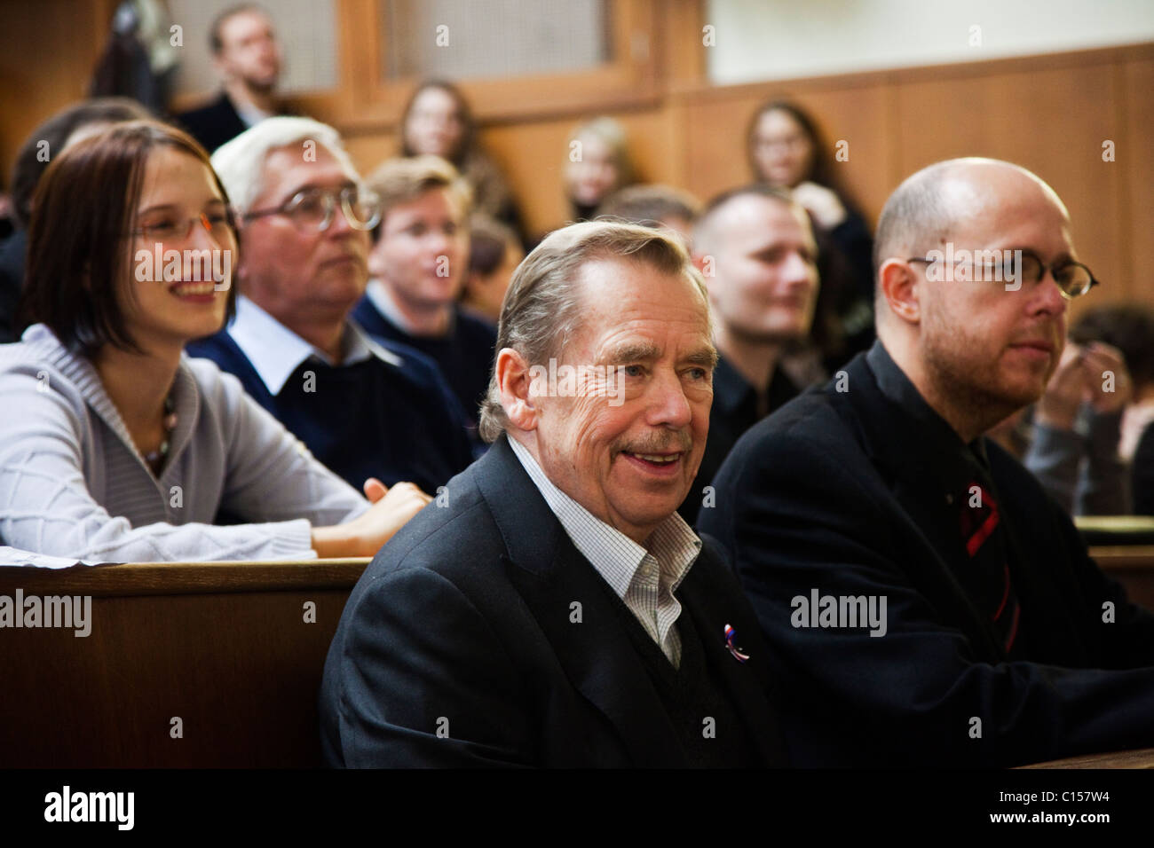 L ex Presidente della Repubblica ceca Vaclav Havel, al Forum 2000 Conferenza di Praga, Repubblica Ceca Foto Stock