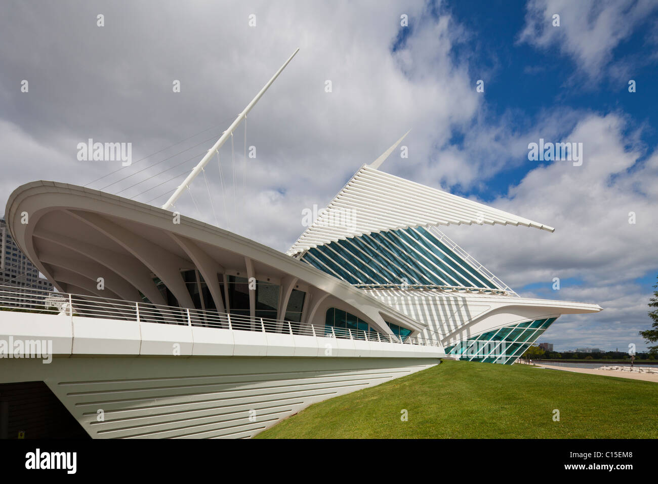 Quadracci Pavilion, progettato da Santiago Calatrava, Milwaukee Art Museum, Wisconsin, STATI UNITI D'AMERICA Foto Stock