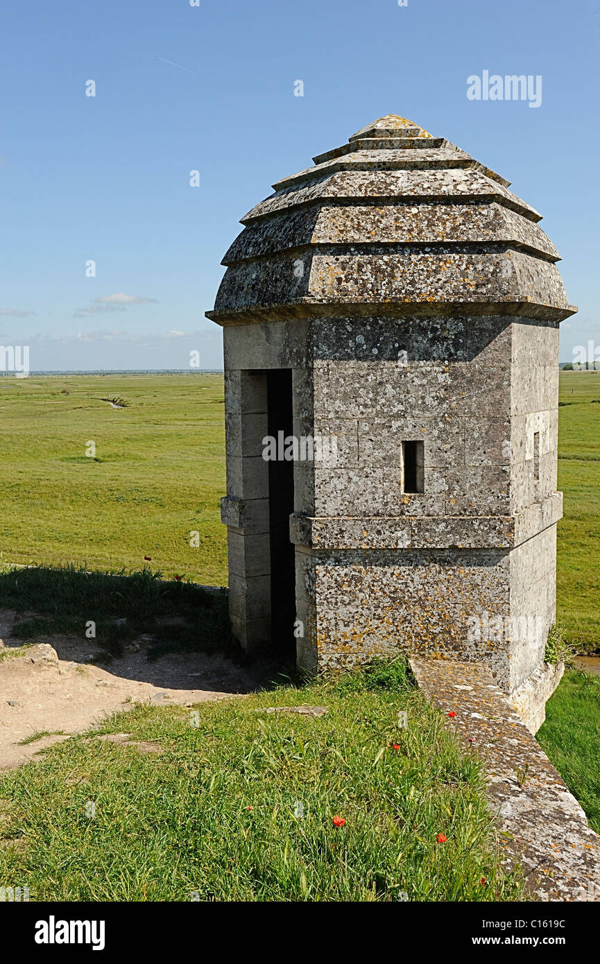 Torre di avvistamento sui bastioni della cittadella di Brouage, Charente Maritime dipartimento, Francia Foto Stock