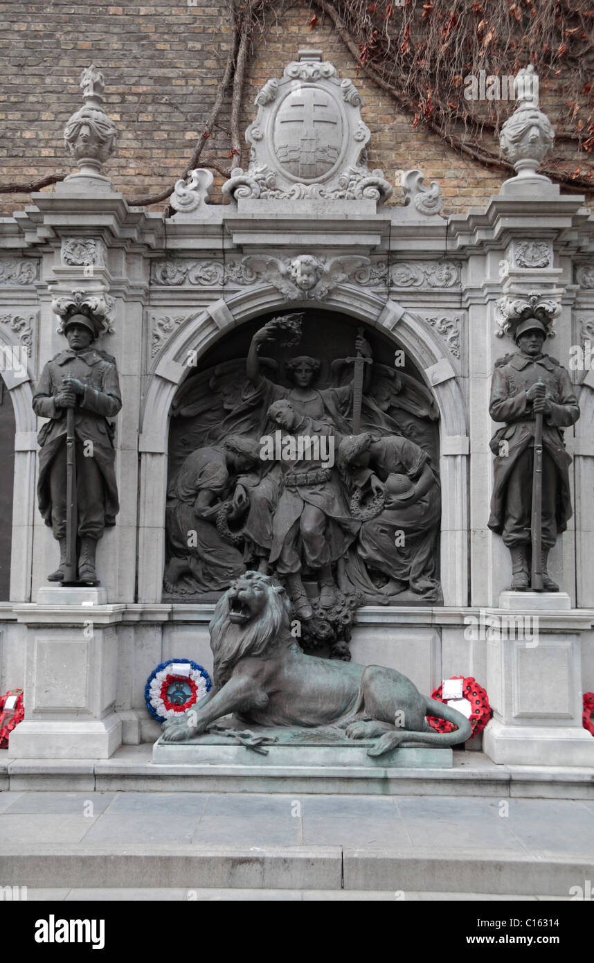 L'Ypres War Memorial, Jules Coomansstraat, in ricordo di quelli da Ieper Belgio che sono morti nella guerra mondiale I. Foto Stock