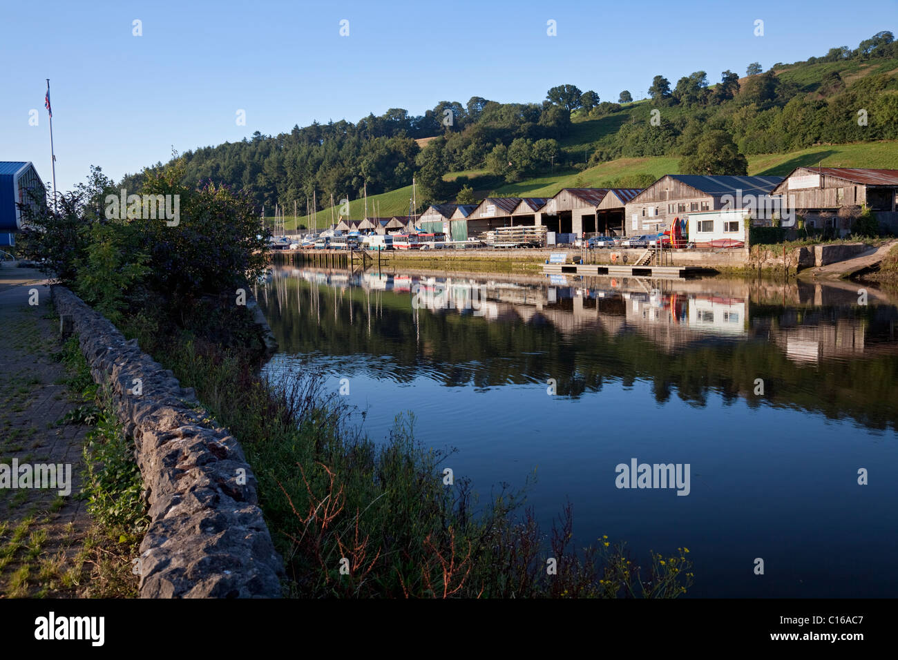 Baltic Wharf e il fiume Dart, Totnes, South Hams, Devon, Inghilterra, REGNO UNITO Foto Stock