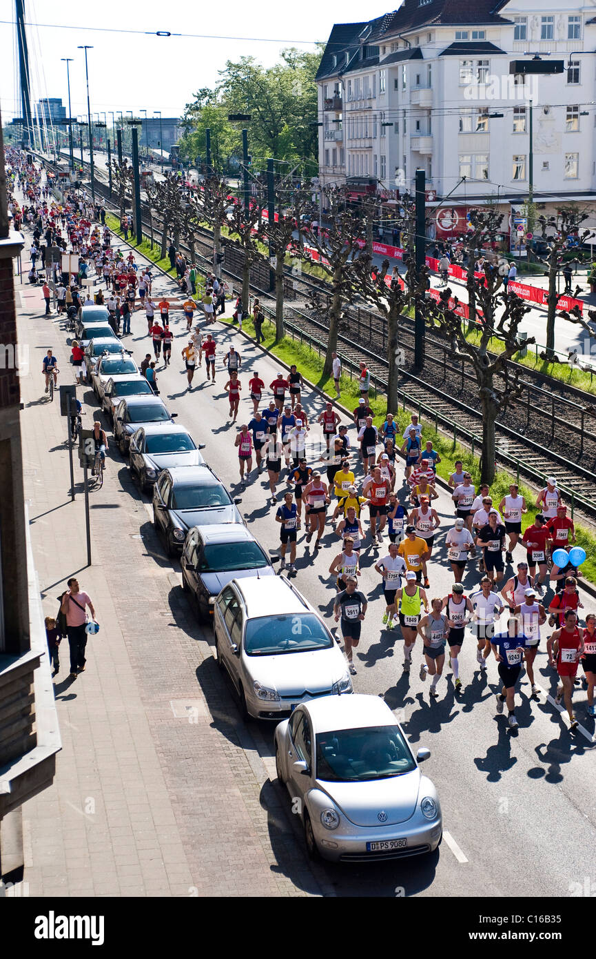 Duesseldorf City Marathon, Renania settentrionale-Vestfalia, Germania, Europa Foto Stock