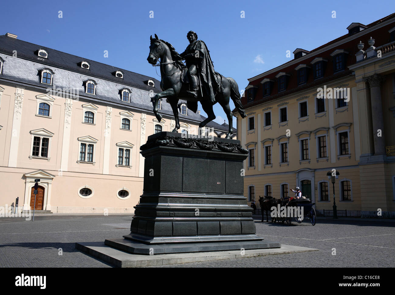 Carl Agosto monumento con cavallo e carrozza, Weimar, Turingia, Germania, Europa Foto Stock