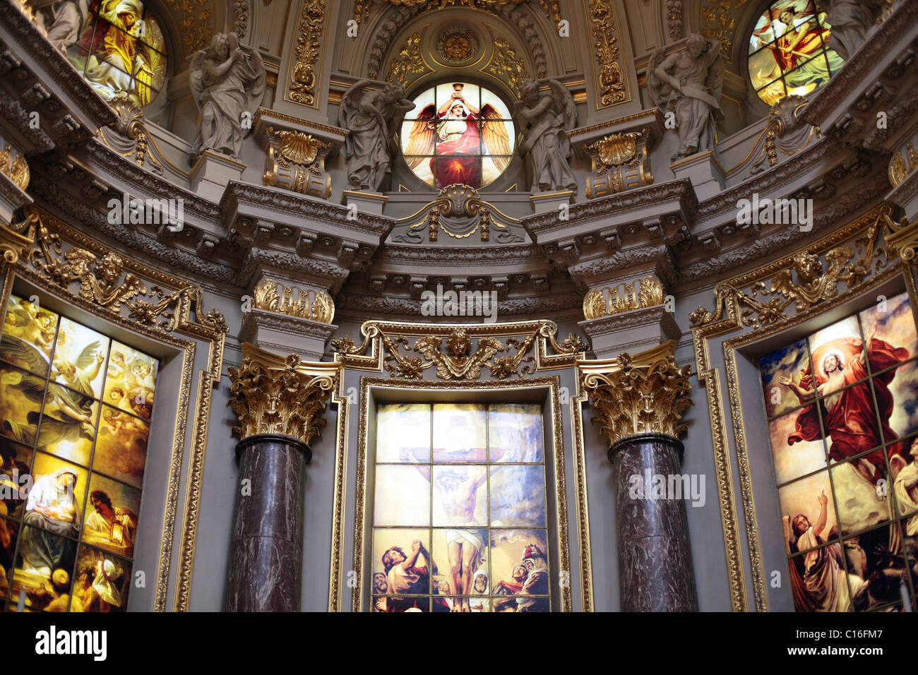 Finestra nella cattedrale di Berlino, Berlino, Germania, Europa Foto Stock