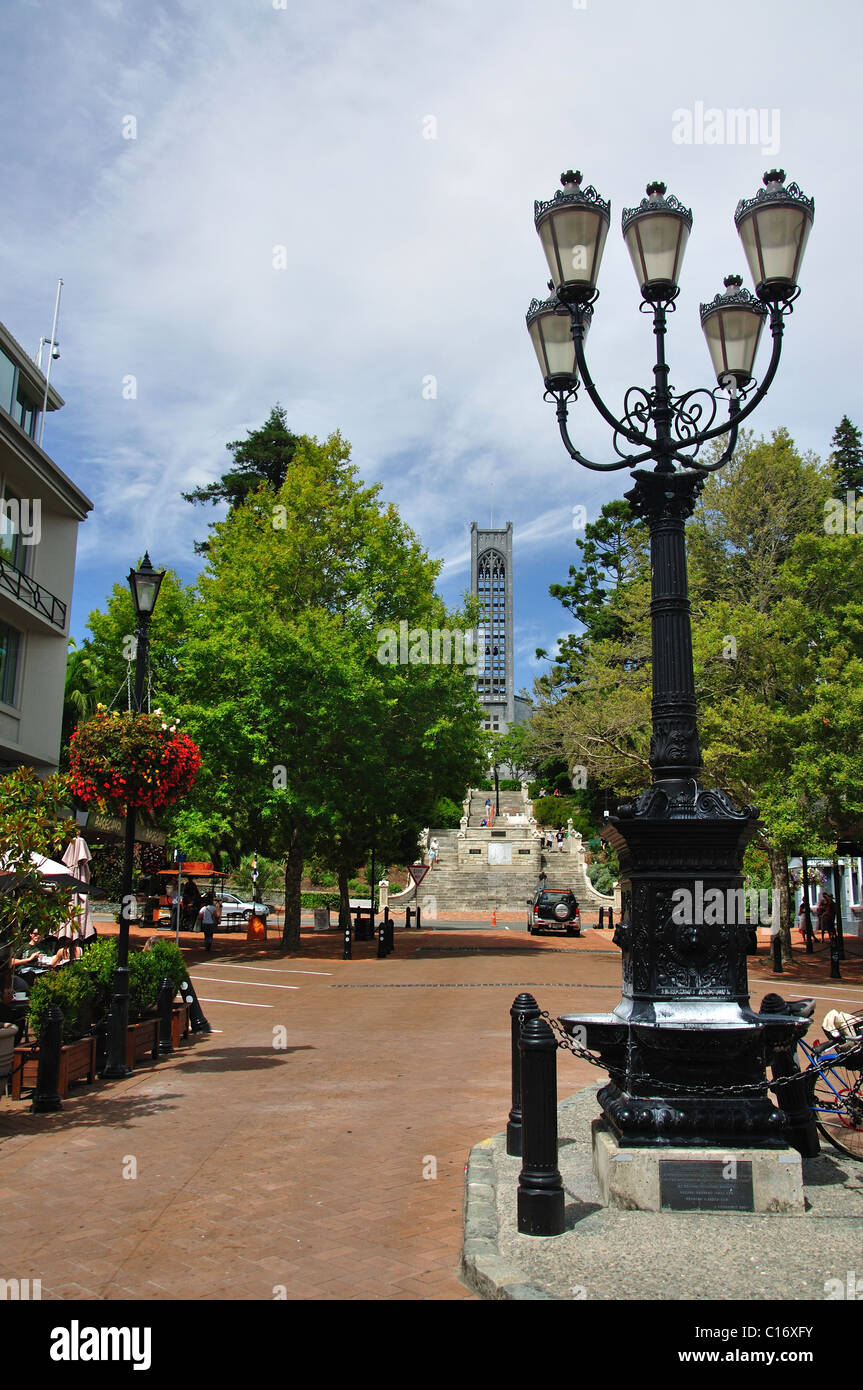 Lampione stradale e Christ Church Cathedral, Trafalgar Street, Nelson, Nelson Region, South Island, nuova Zelanda Foto Stock