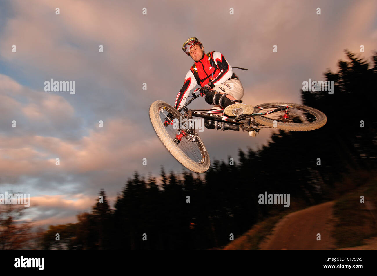 Marcus Klausmann, mountainbiker, Bikepark Geisskopf, Baviera, Germania, Europa Foto Stock