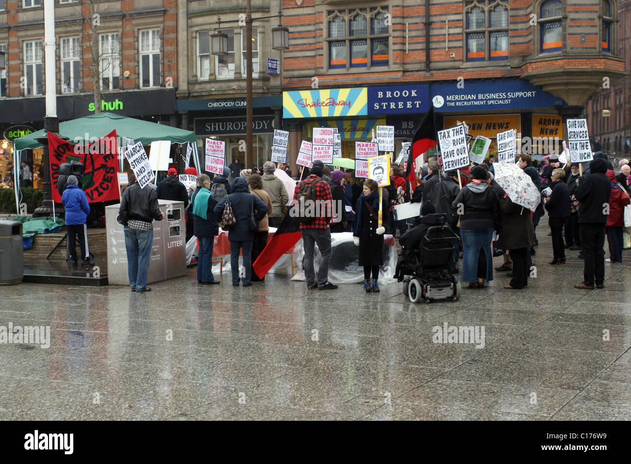 Nottingham City Centre Il governo taglia protesta Foto Stock